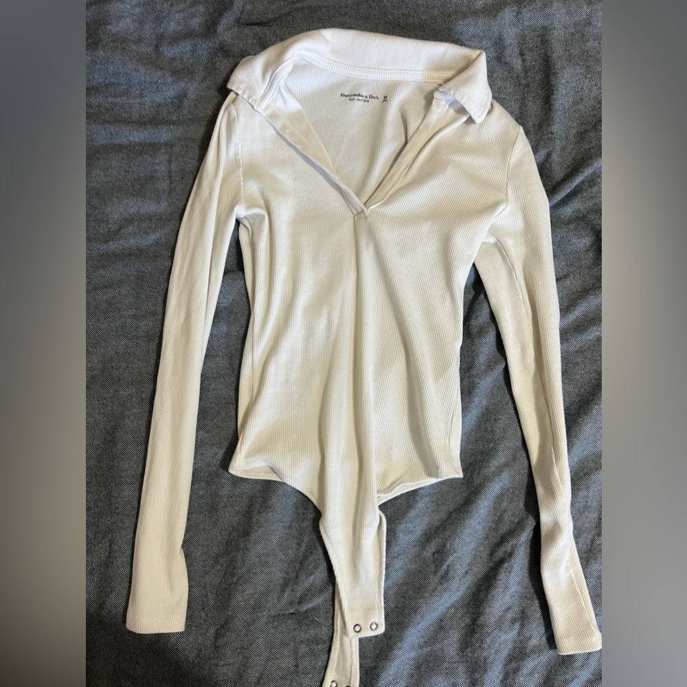 Abercrombie and Fitch Soft AF white body suit.